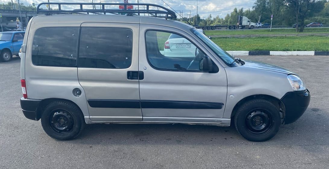 Вскрытие автомобиля Citroen BERLINGO