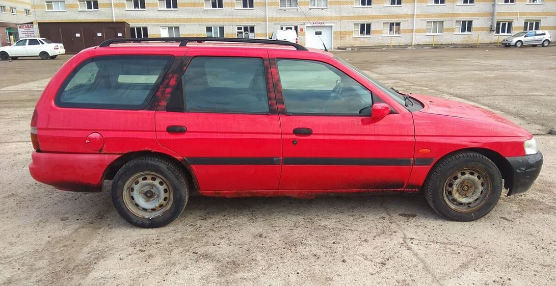 Вскрытие автомобиля Ford ESCORT