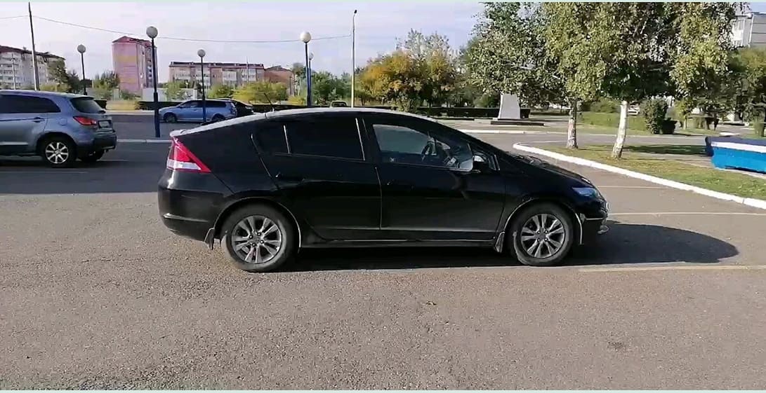 Вскрытие автомобиля Honda INSIGHT