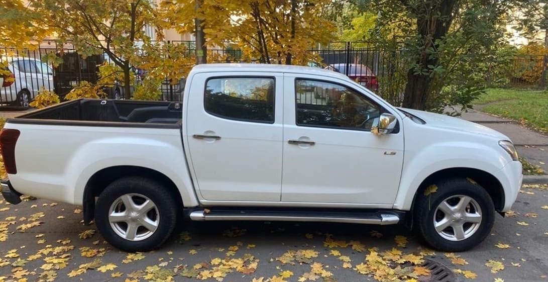 Вскрытие автомобиля Isuzu D-MAX