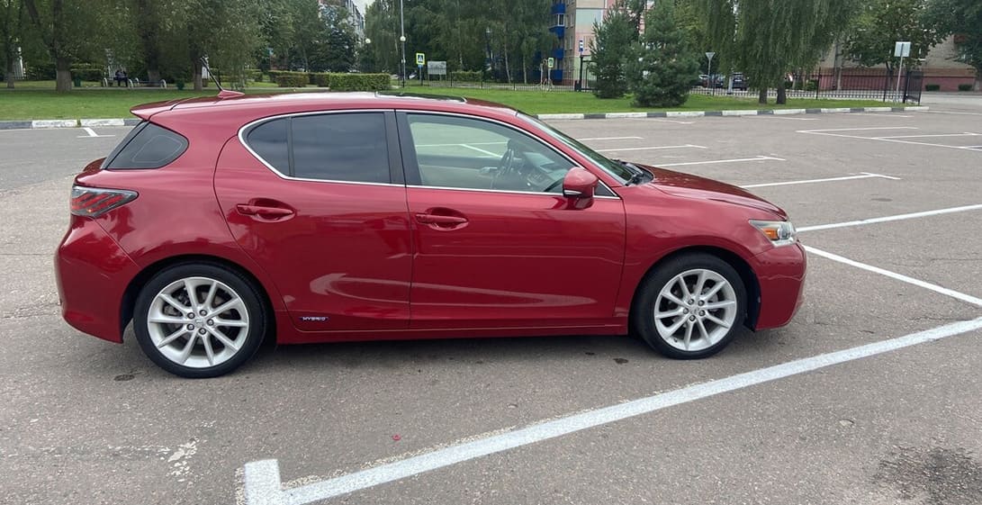 Вскрытие автомобиля Lexus CT