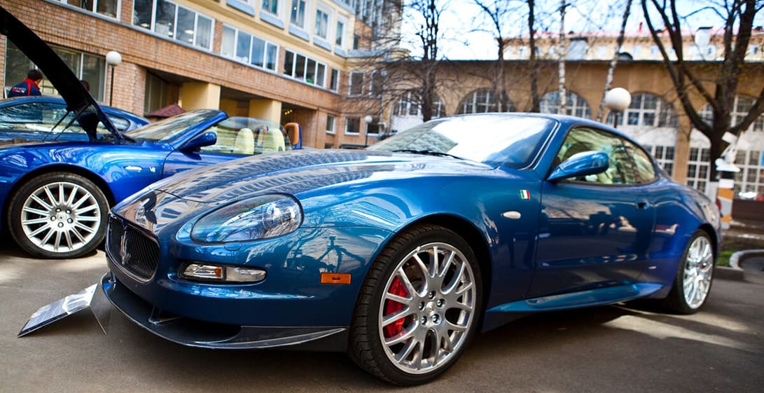 Вскрытие автомобиля Maserati 4200 GT