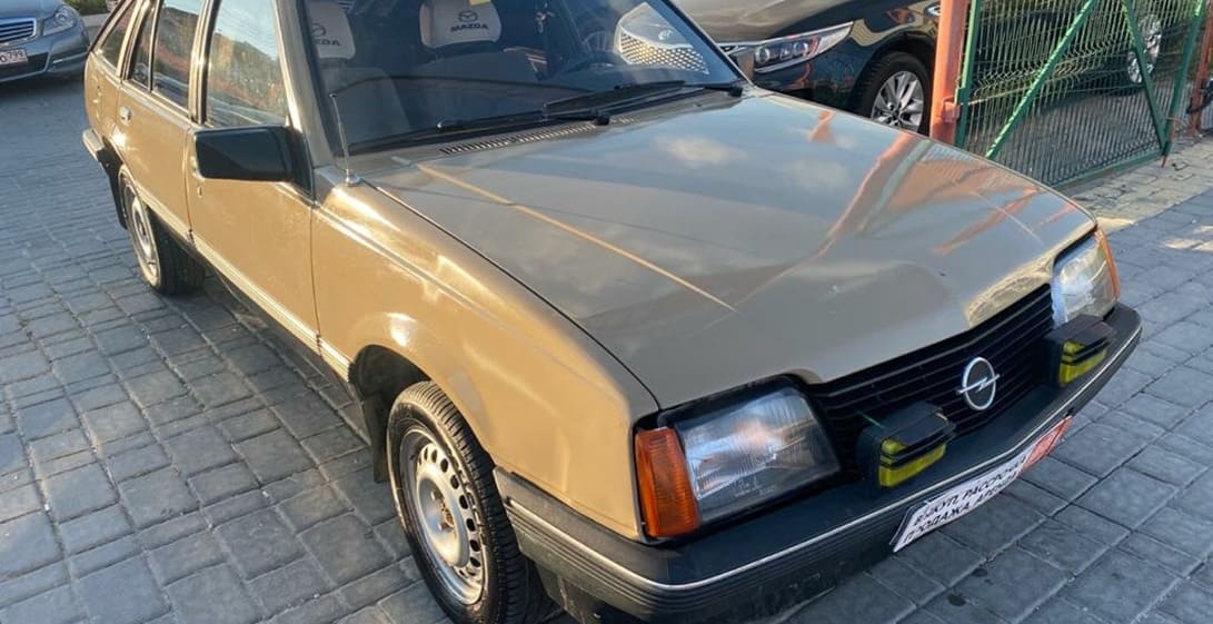 Вскрытие автомобиля Opel ASCONA