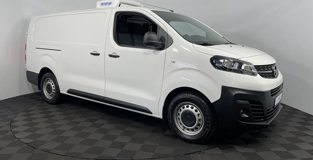 Вскрытие автомобиля Opel VIVARO