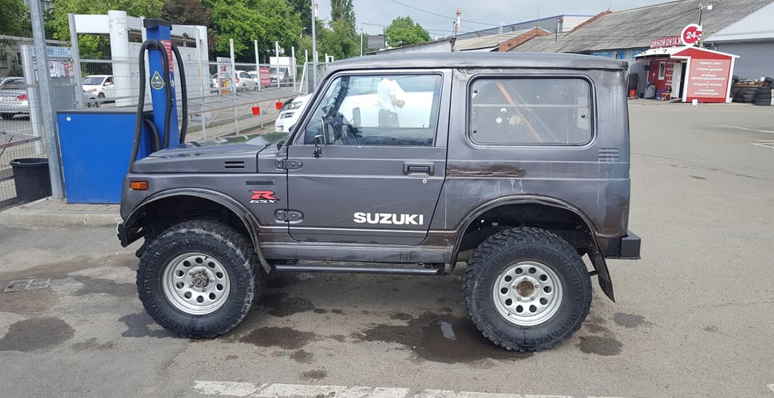 Вскрытие автомобиля Suzuki SAMURAI