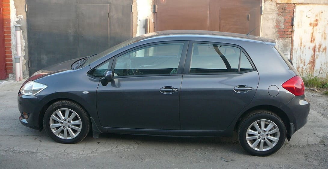 Вскрытие автомобиля Toyota AURIS