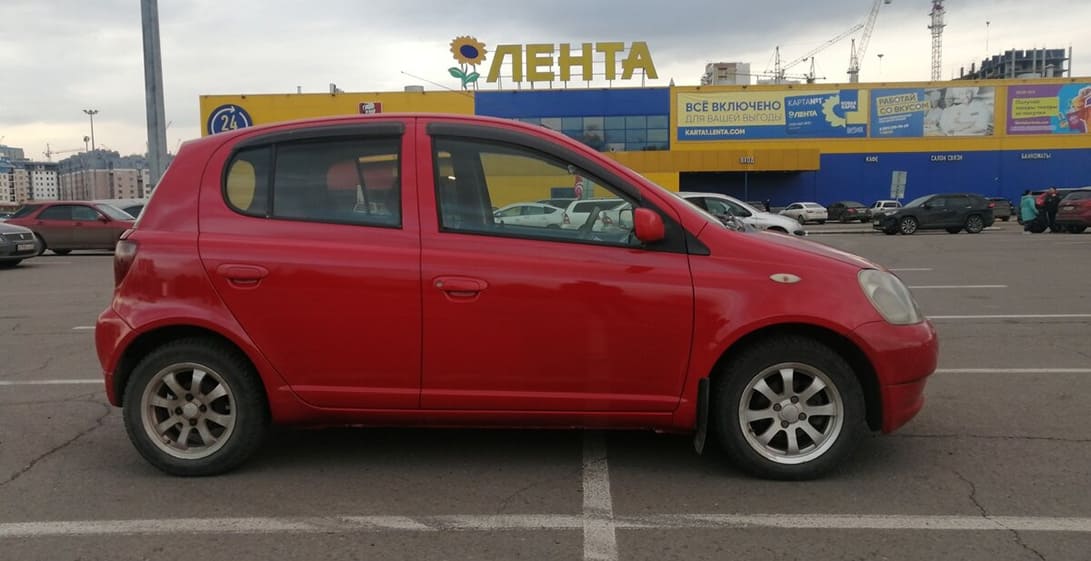 Вскрытие автомобиля Toyota VITZ