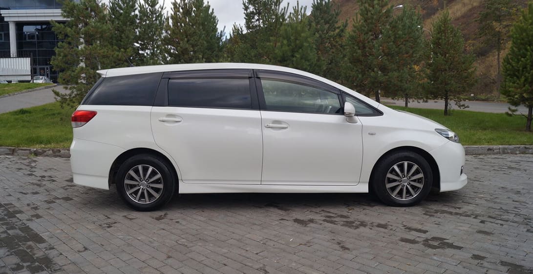 Вскрытие автомобиля Toyota WISH