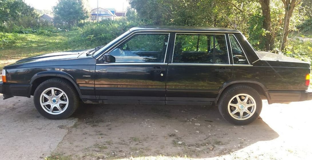 Вскрытие автомобиля Volvo 740