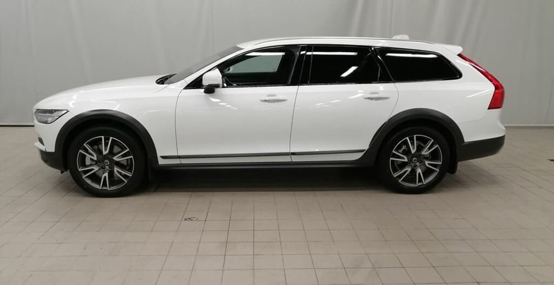 Вскрытие автомобиля Volvo V90 CROSS COUNTRY